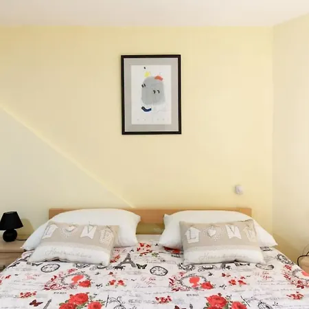 Stunning 1-bed In سبليت